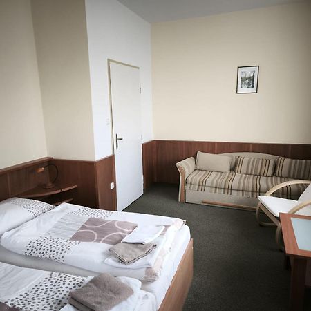 Pension Pod Šibeňákem Strmilov Exterior foto